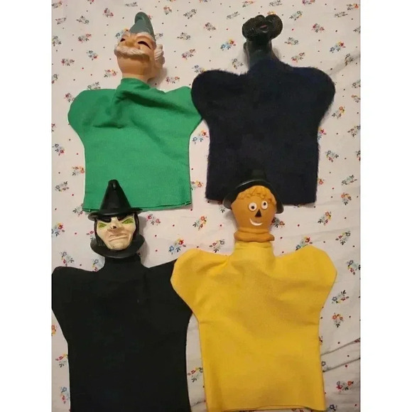 Vintage 1960s Wizard of Oz  Hand Puppets - Picture 1 of 9